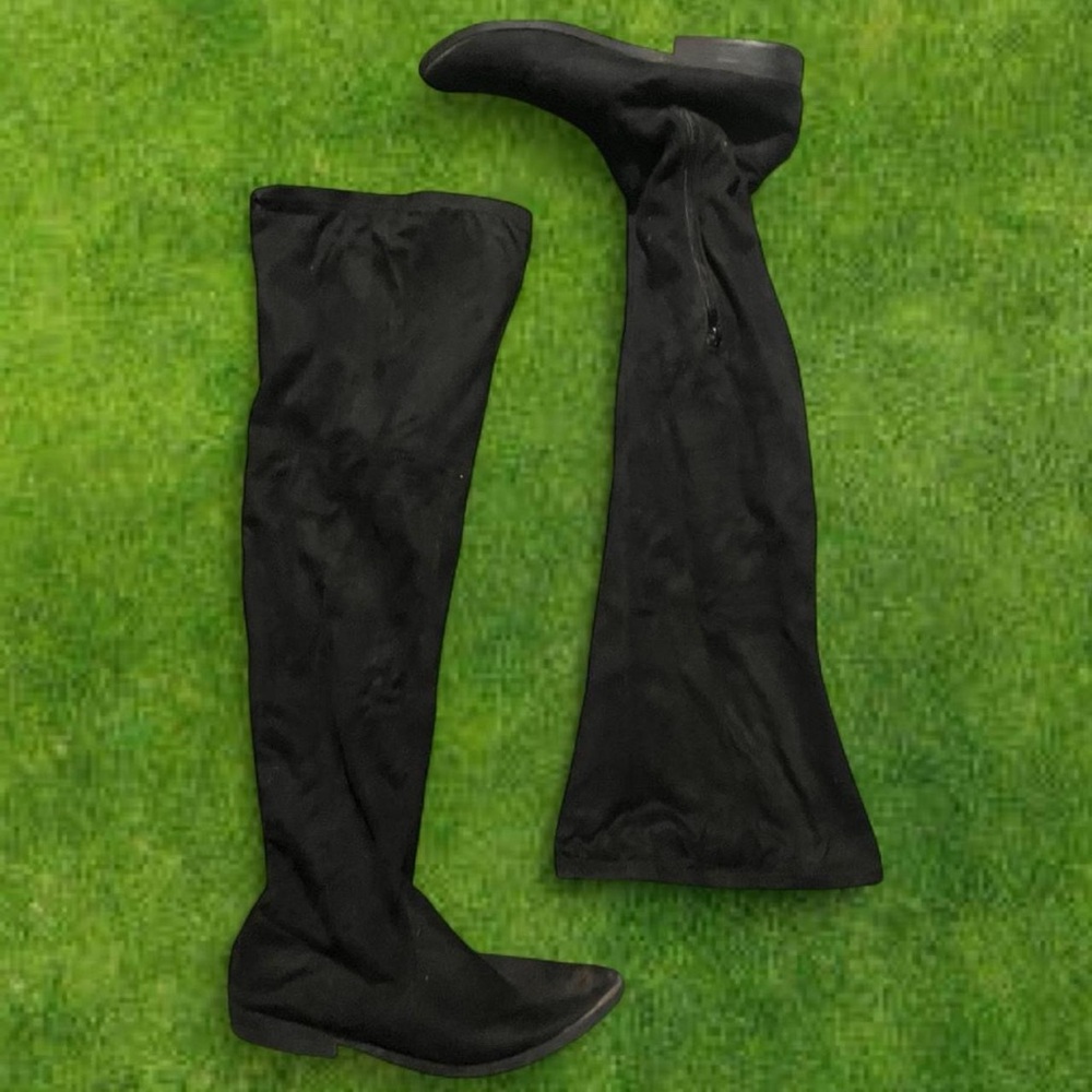 Elegant Black Over-the-Knee Boots